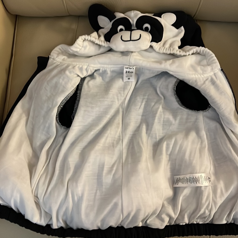 Carter’s 24 month Panda costume ☺️ - Picture 3 of 7